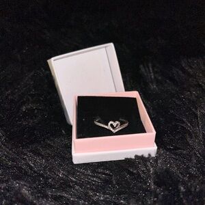 PANDORA Sparkling Wishbone Heart Ring